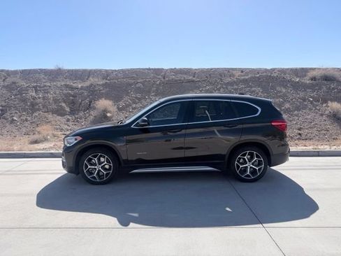 Used 2018 BMW X1 xDrive28i AWD/4WD image 5