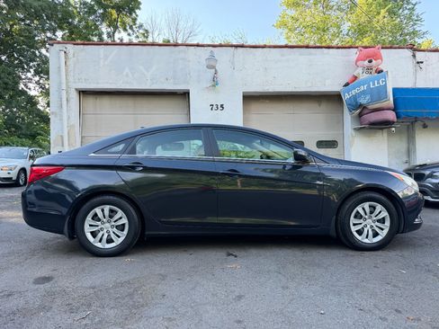 Used 2011 Hyundai Sonata GLS FWD image 13