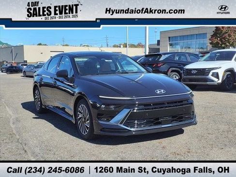 Used 2024 Hyundai Sonata Limited image 1