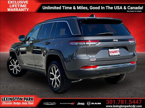 Used 2025 Jeep Grand Cherokee Limited AWD/4WD image 4