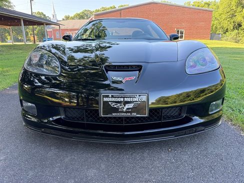 Used 2008 Chevrolet Corvette Z06 w/ Preferred Equipment Group RWD image 10