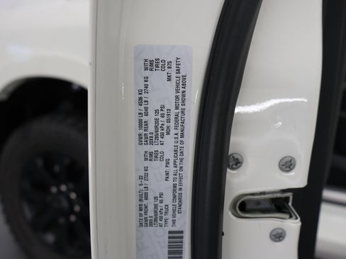 Used 2022 RAM 2500 Laramie w/ Night Edition AWD/4WD image 81
