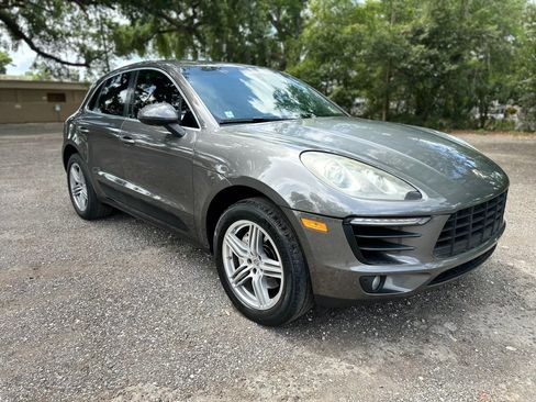 Used 2016 Porsche Macan S image 4