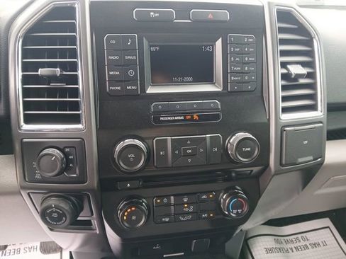 Used 2016 Ford F150 XLT w/ Equipment Group 301A Mid AWD/4WD image 21