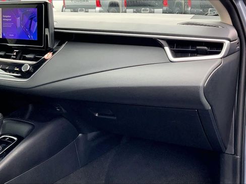 Used 2024 Toyota Corolla LE image 19