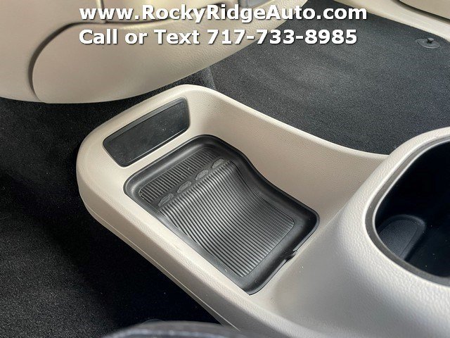 Used 2022 Chrysler Pacifica Touring-L FWD image 29