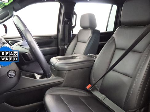 Certified 2023 Chevrolet Suburban LT w/ Luxury Package AWD/4WD image 22