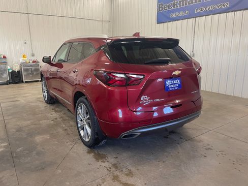 Used 2019 Chevrolet Blazer Premier w/ Sun and Wheels Package AWD/4WD image 3
