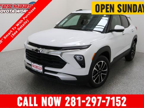 Used 2026 Chevrolet TrailBlazer LT image 1