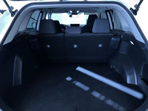 Certified 2025 Toyota RAV4 LE image 31