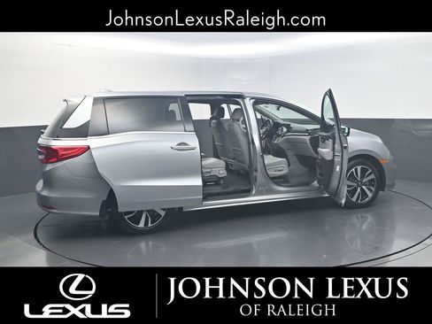 Used 2019 Honda Odyssey Elite image 23