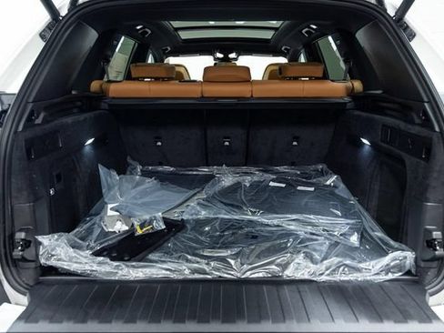 New 2026 BMW X5 xDrive40i w/ Climate Comfort Package AWD/4WD image 13