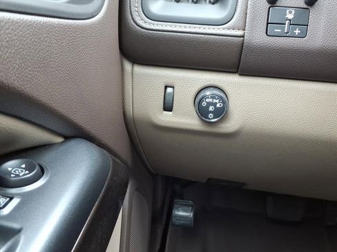 Used 2018 GMC Canyon SLT w/ Driver Alert Package image 27