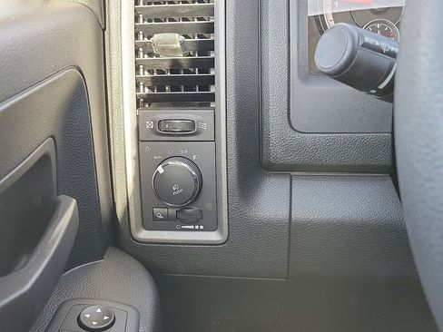 Used 2022 RAM 1500 Tradesman w/ Tradesman SXT Package image 14