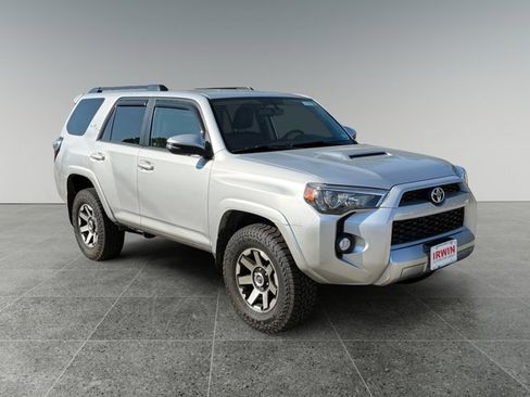 Used 2019 Toyota 4Runner TRD Off-Road Premium image 7