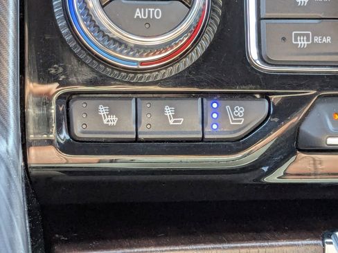 Certified 2023 GMC Yukon Denali Ultimate AWD/4WD image 32