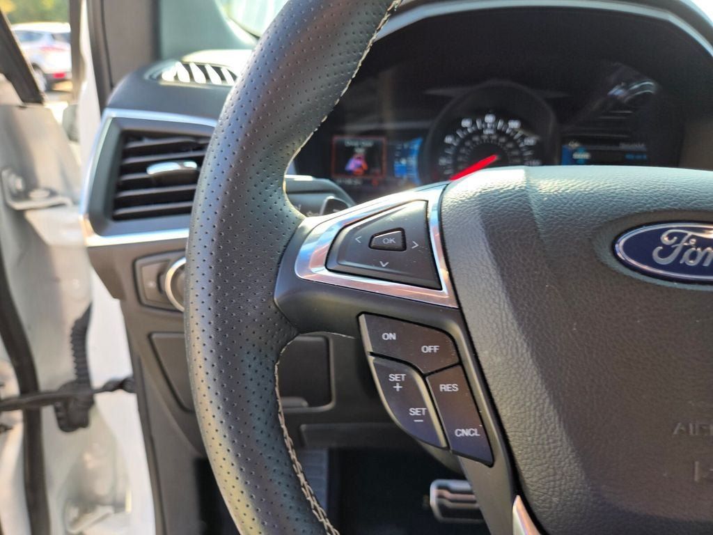 Used 2023 Ford Edge ST AWD/4WD image 26