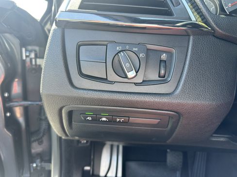 Used 2019 BMW M4 Convertible RWD image 24