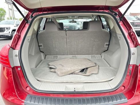Used 2012 Nissan Rogue SV FWD image 10