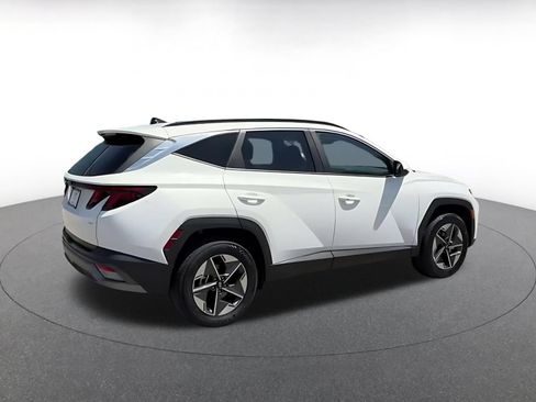 Used 2026 Hyundai Tucson SEL Plus AWD/4WD image 14