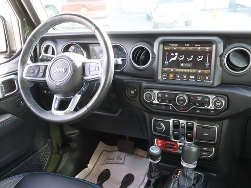 Used 2023 Jeep Wrangler Unlimited Rubicon 4xe w/ Dual Top Group image 13