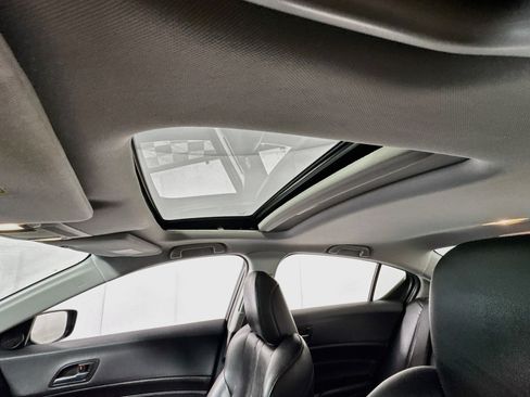 Used 2019 Acura ILX FWD image 4