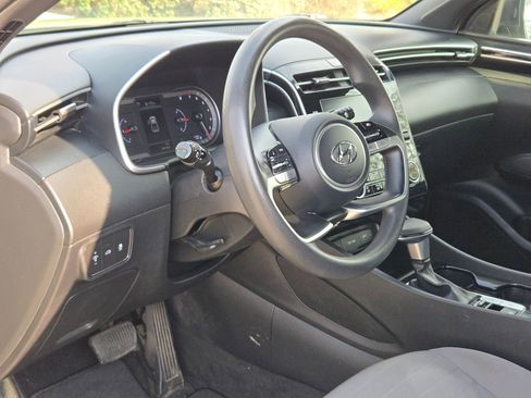 Used 2023 Hyundai Santa Cruz SEL image 10