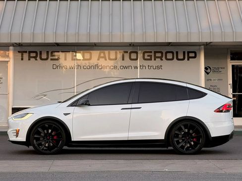 Used 2016 Tesla Model X Performance AWD/4WD image 6