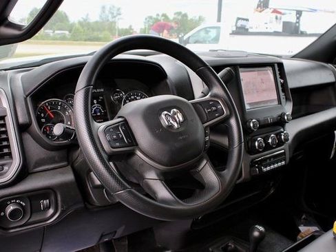 New 2024 RAM 5500 Tradesman image 15