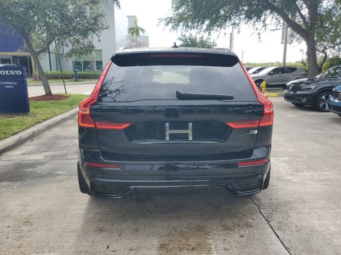 Certified 2024 Volvo XC60 T8 Ultimate w/ Protection Package AWD/4WD image 5