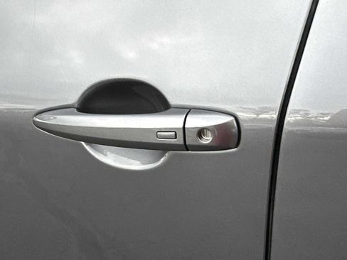 New 2026 Nissan Rogue Platinum w/ Platinum Premium Package image 13