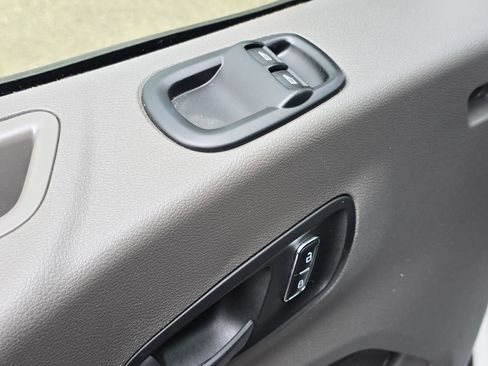 Used 2024 Ford Transit 250 148 Medium Roof w/ Load Area Protection Package image 12