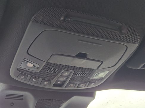 Used 2024 Lincoln Navigator Premiere AWD/4WD image 36
