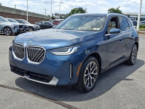 Certified 2026 BMW X3 xDrive30i AWD/4WD image 3