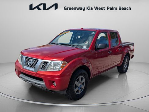 Used 2013 Nissan Frontier Desert Runner image 3