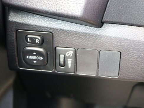 Used 2014 Toyota Corolla S FWD image 19