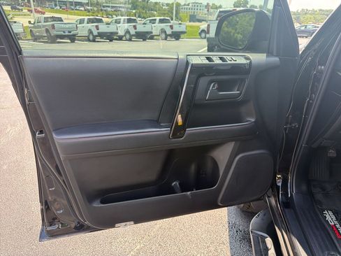 Used 2021 Toyota 4Runner TRD Pro AWD/4WD image 11