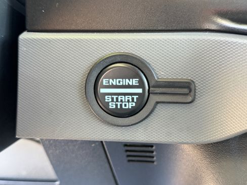 Certified 2023 Ford Bronco 4-Door w/ Sasquatch Package image 17