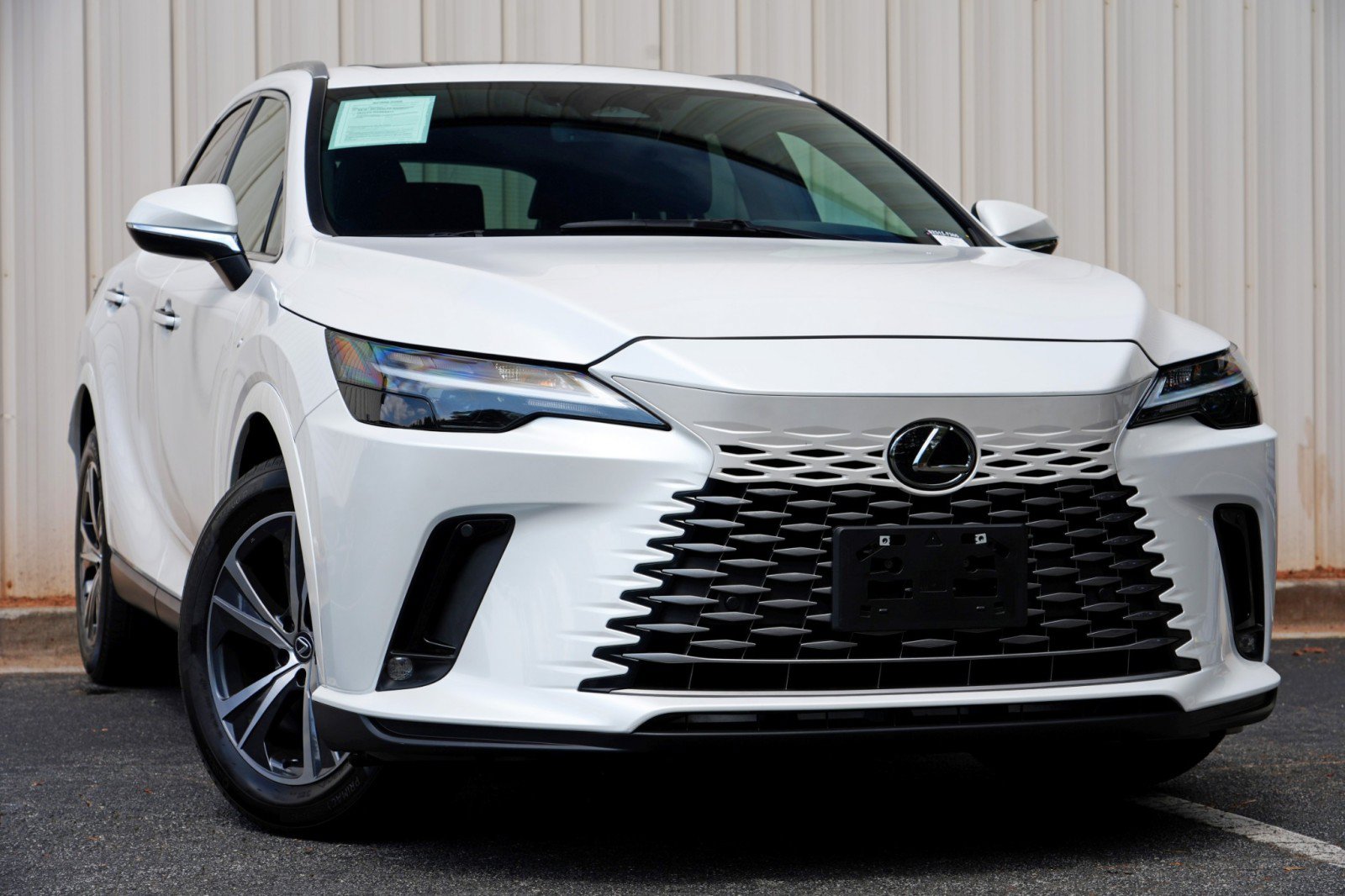 Used 2025 Lexus RX 350 FWD w/ Accessory Package (K3) image 4