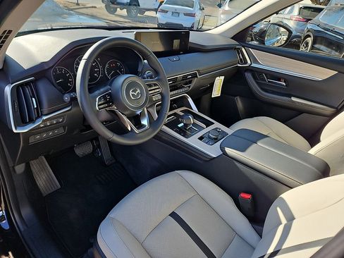 New 2026 MAZDA CX-70 3.3 Turbo w/ Preferred Package AWD/4WD image 14