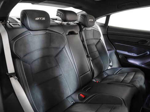 Certified 2023 Porsche Taycan GTS image 6