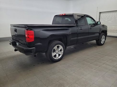 Used 2018 Chevrolet Silverado 1500 Custom w/ Custom Value Package image 10