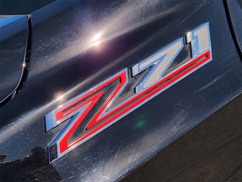 Used 2021 Chevrolet Tahoe Z71 w/ Luxury Package image 13