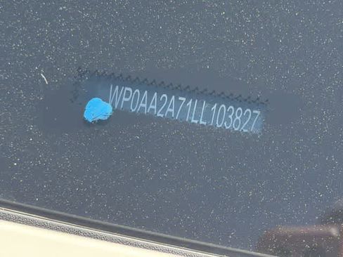 Used 2020 Porsche Panamera 4 image 28