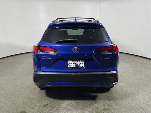 Certified 2023 Toyota Corolla Cross XLE FWD image 4