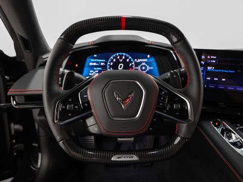 Used 2025 Chevrolet Corvette Z06 image 50