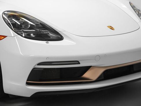 Certified 2022 Porsche 718 Boxster RWD image 23