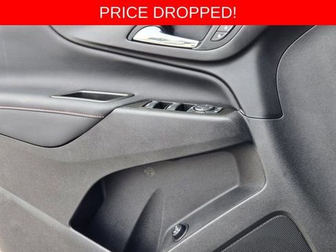 Used 2022 Chevrolet Equinox RS w/ RS Leather Package FWD image 23