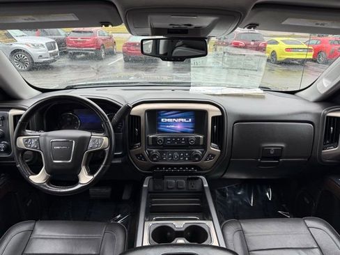Used 2018 GMC Sierra 1500 Denali w/ Denali Ultimate Package image 22