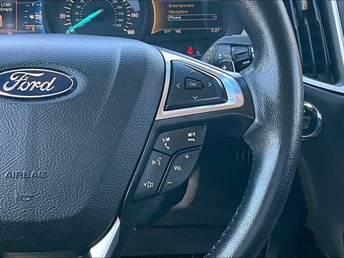 Used 2017 Ford Edge SEL w/ Equipment Group 201A AWD/4WD image 24